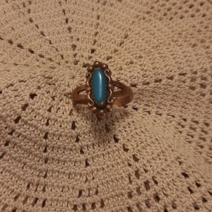 Copper Turquoise colored Howlite ring